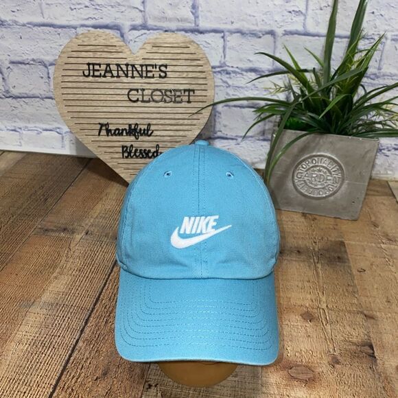 Nike Heritage 86 One Size Fits Most Adjustable Strap Back Cap Baseball Hat - Picture 1 of 8